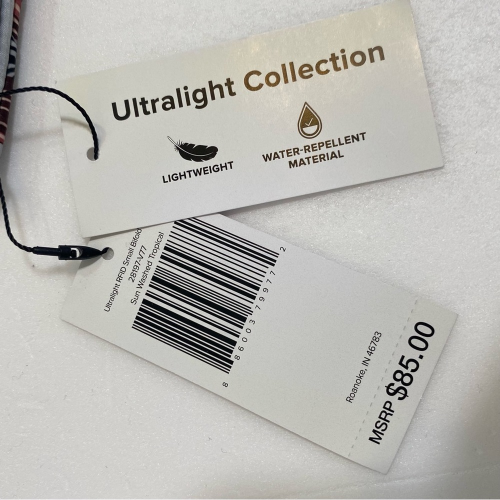 NWT Vera Bradley Ultralight RFID Small bifold wallet Sun washed tropical wallet - Picture 6 of 9